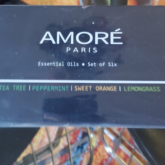 Aromatherapy 🛢 oils boxed - Picture 2 of 4